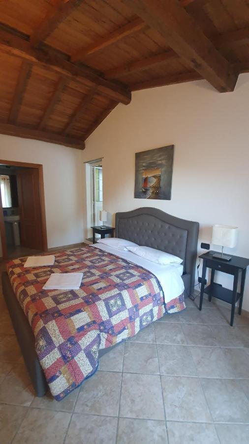 Il Girasole Bed & Breakfast Semorile Eksteriør bilde